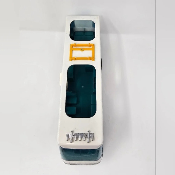 Vintage Nylint Outbounder RV 1996 Metal White Aqua Pink Camper Roadtrip Vehicle - Picture 7 of 14